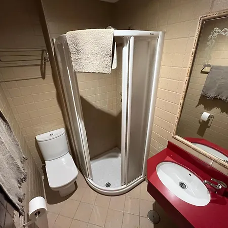 Aparthotel Lotila Flats Cabanaquinta